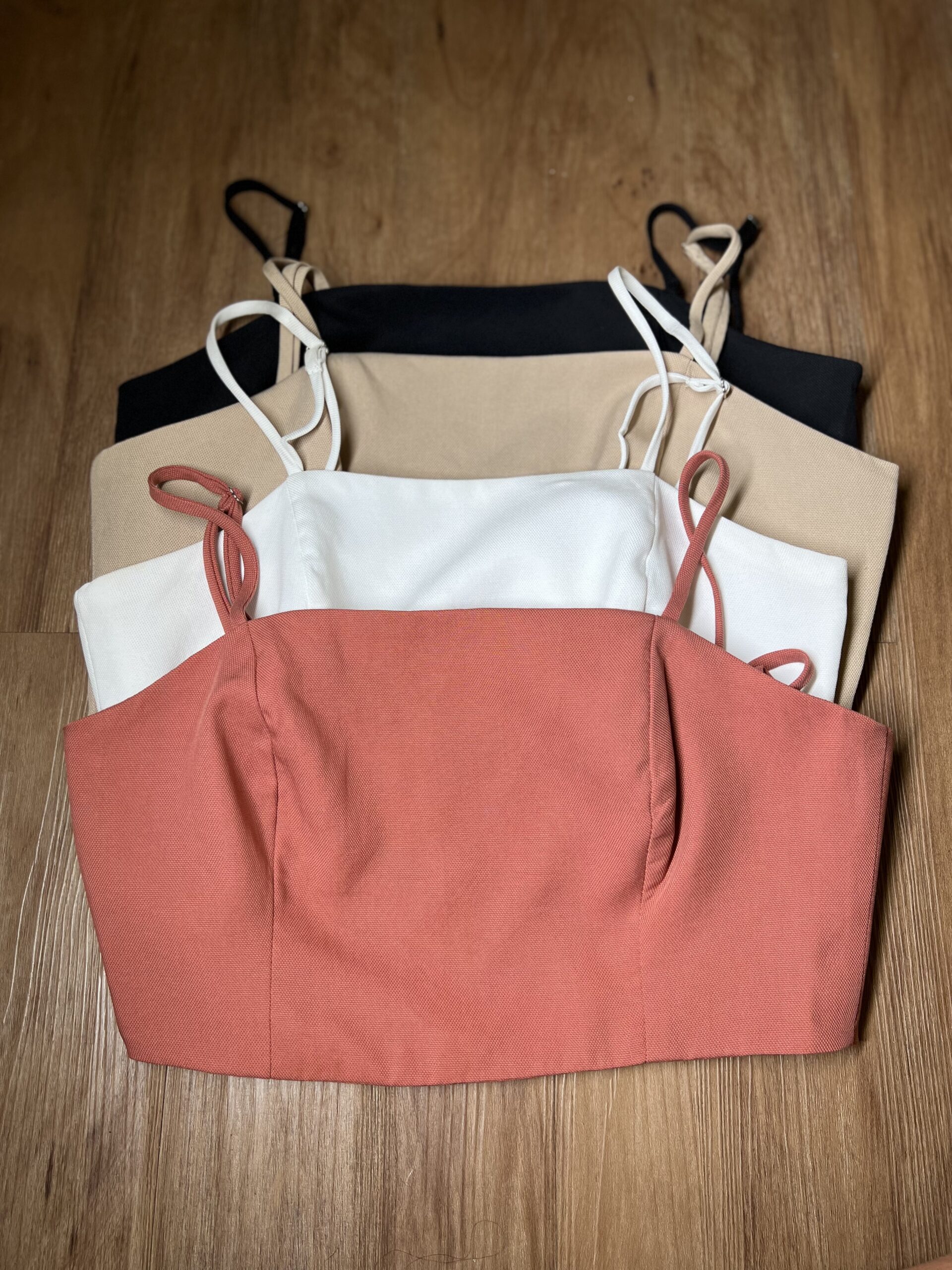 Cropped branco