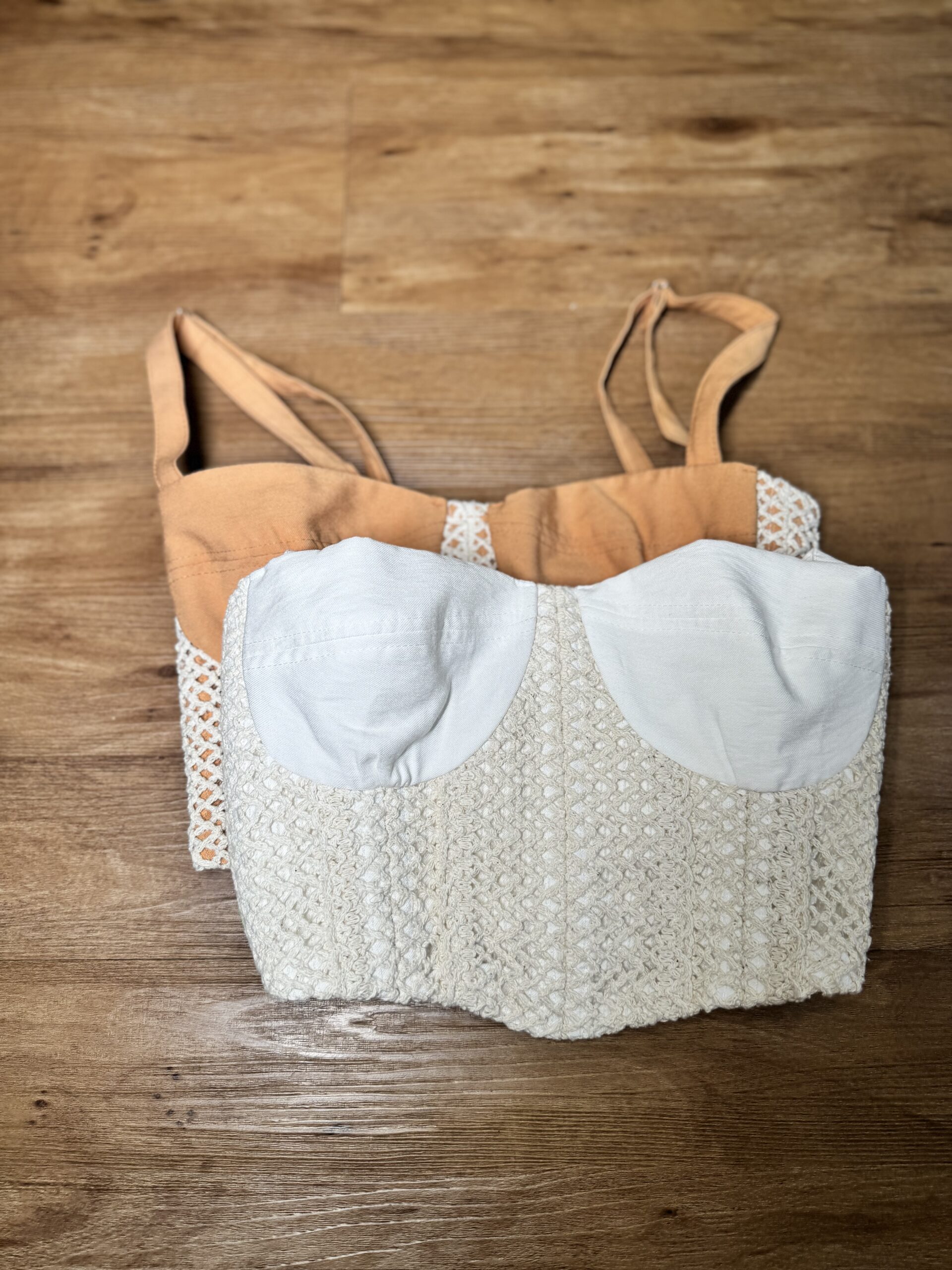 Cropped Bali Branco