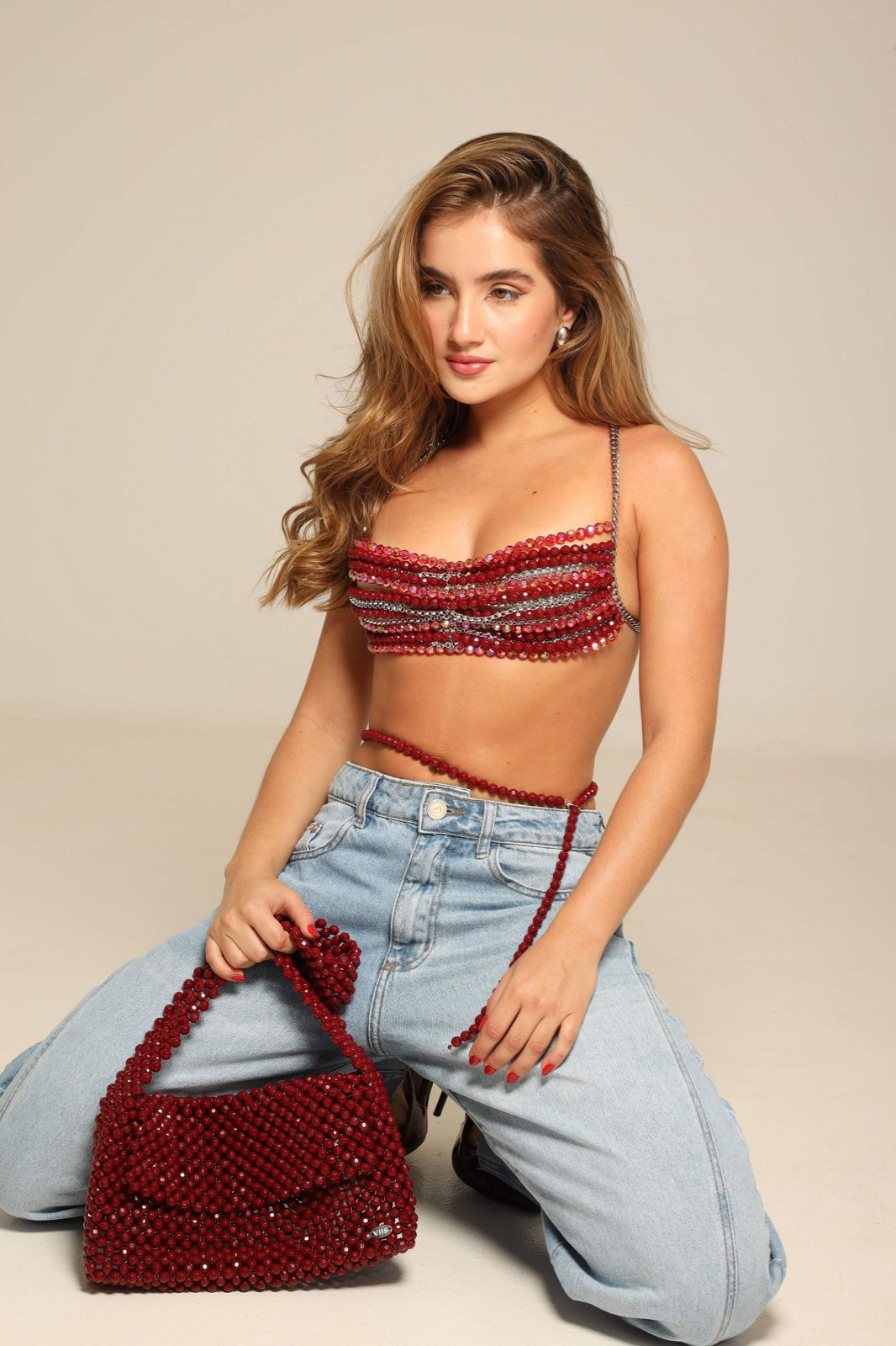 Cropped em pedraria – Vermelho